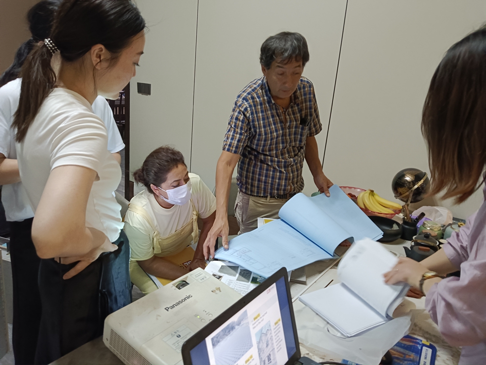 厄瓜多爾建筑商考察睿婕工廠：輕鋼別墅出口南美，合作前景廣闊！(圖2)