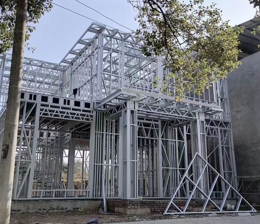 建造一套200平方米輕鋼別墅需要多少天完成？