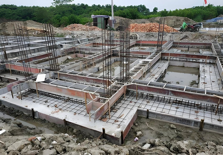 輕鋼別墅打地基好還是水泥地好？誰主沉浮呢